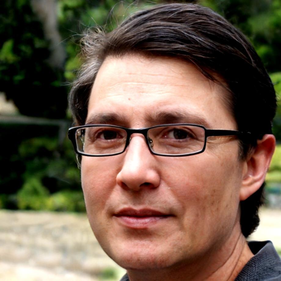 Ritratto professionale di Marco Santini